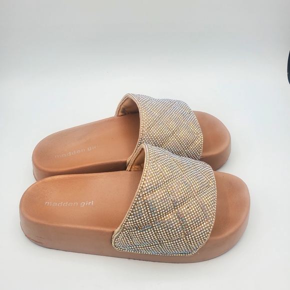 MADDEN GIRL Women Pink Rhinestone Quilted Round Toe platform slip on slide 8 - Picture 5 of 8